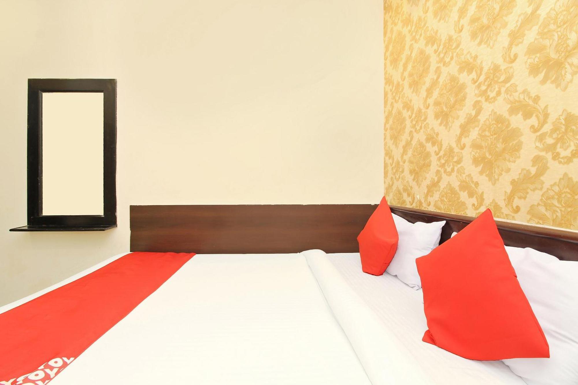 Hotel O Vasundhara Guest House Near Tankbund Secundurabad Dış mekan fotoğraf